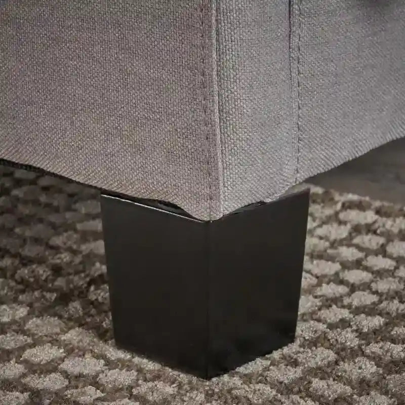 Lit plateforme moderne King Size tapissé avec tête de lit capitonnée